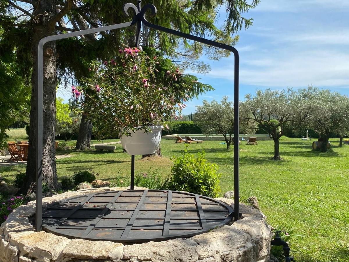 Desir De Provence Bed & Breakfast Sarrians Dış mekan fotoğraf