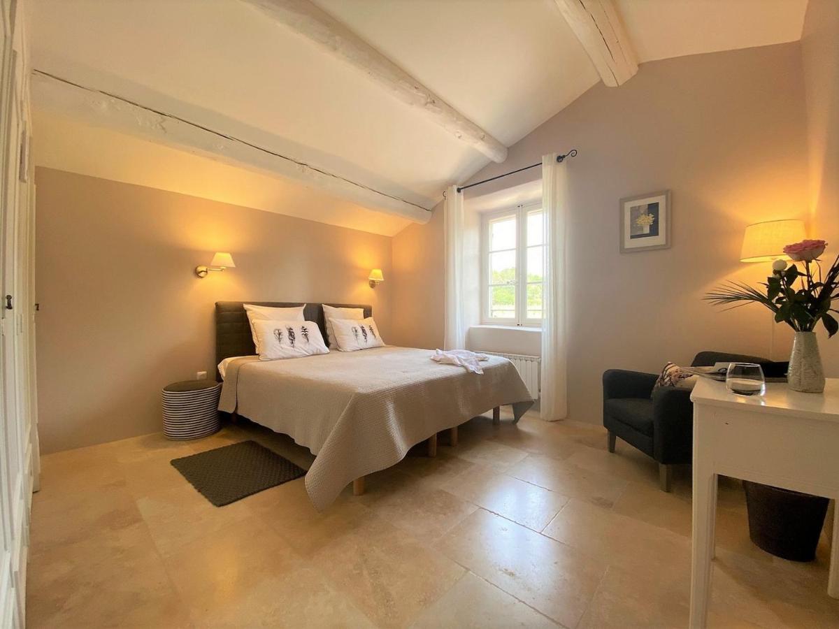 Desir De Provence Bed & Breakfast Sarrians Dış mekan fotoğraf