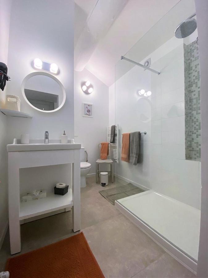 Desir De Provence Bed & Breakfast Sarrians Dış mekan fotoğraf